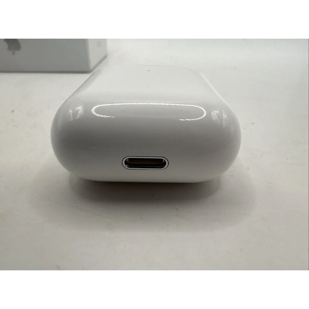 AirPods Pro (2nd Generation) USB-C Magsafe Charging Case Replacement A2968